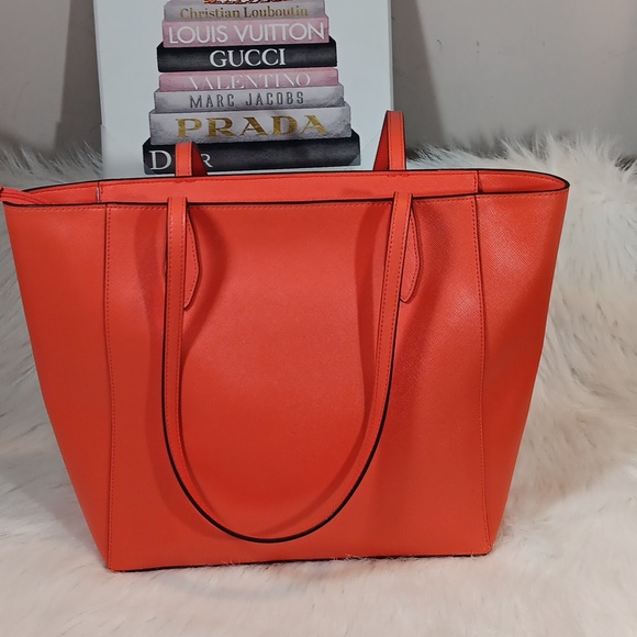 Kate Spade New York Women's  Dana Tote Bag - Picture 2 of 9